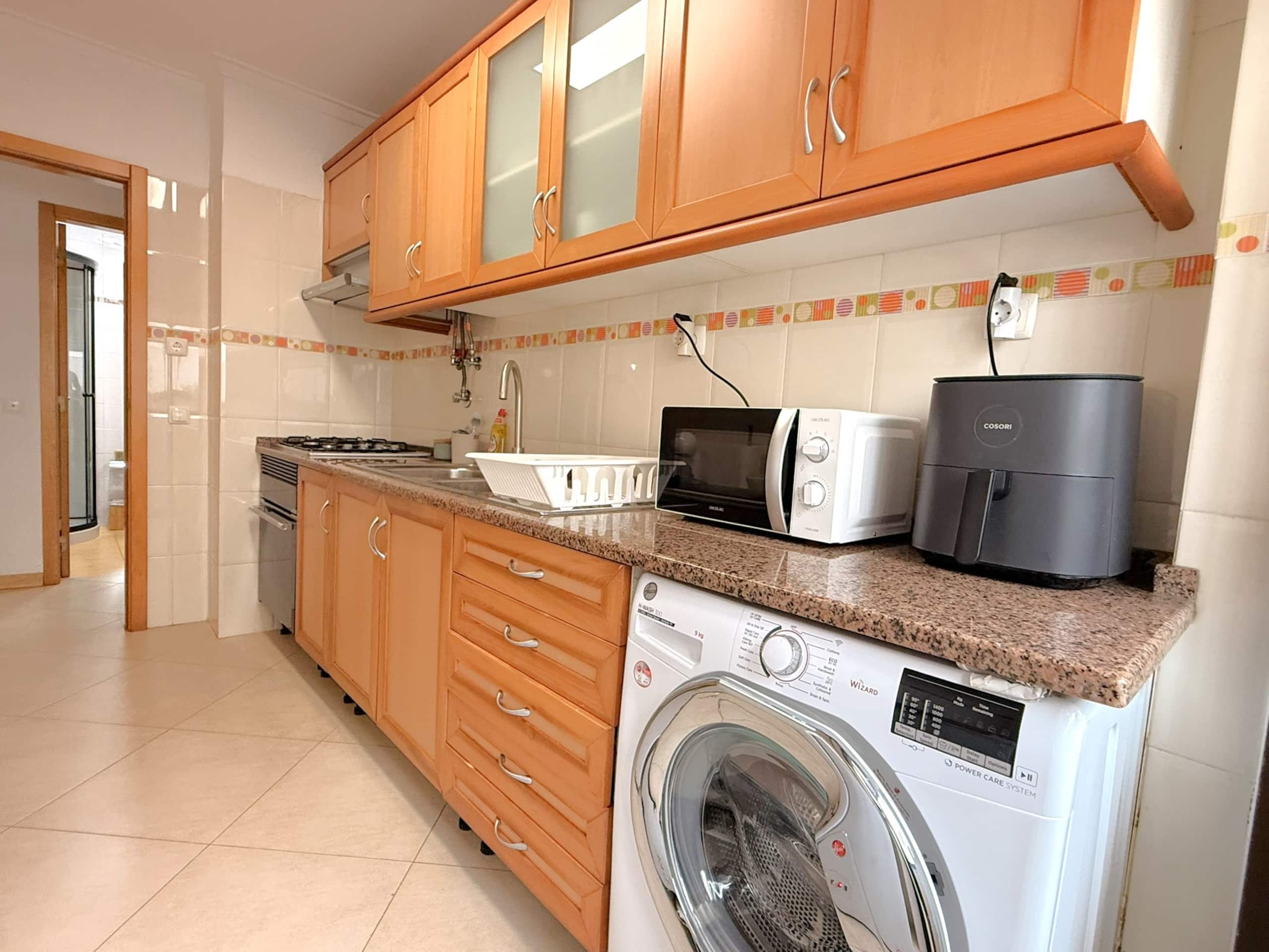Caparica Lisbon Apartment - 1 min Beach 13