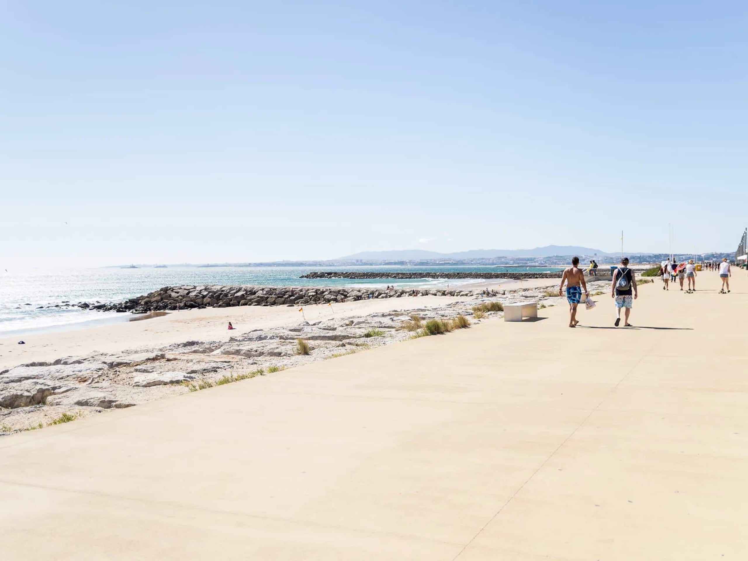 Caparica Lisbon Apartment - 1 min Beach 30