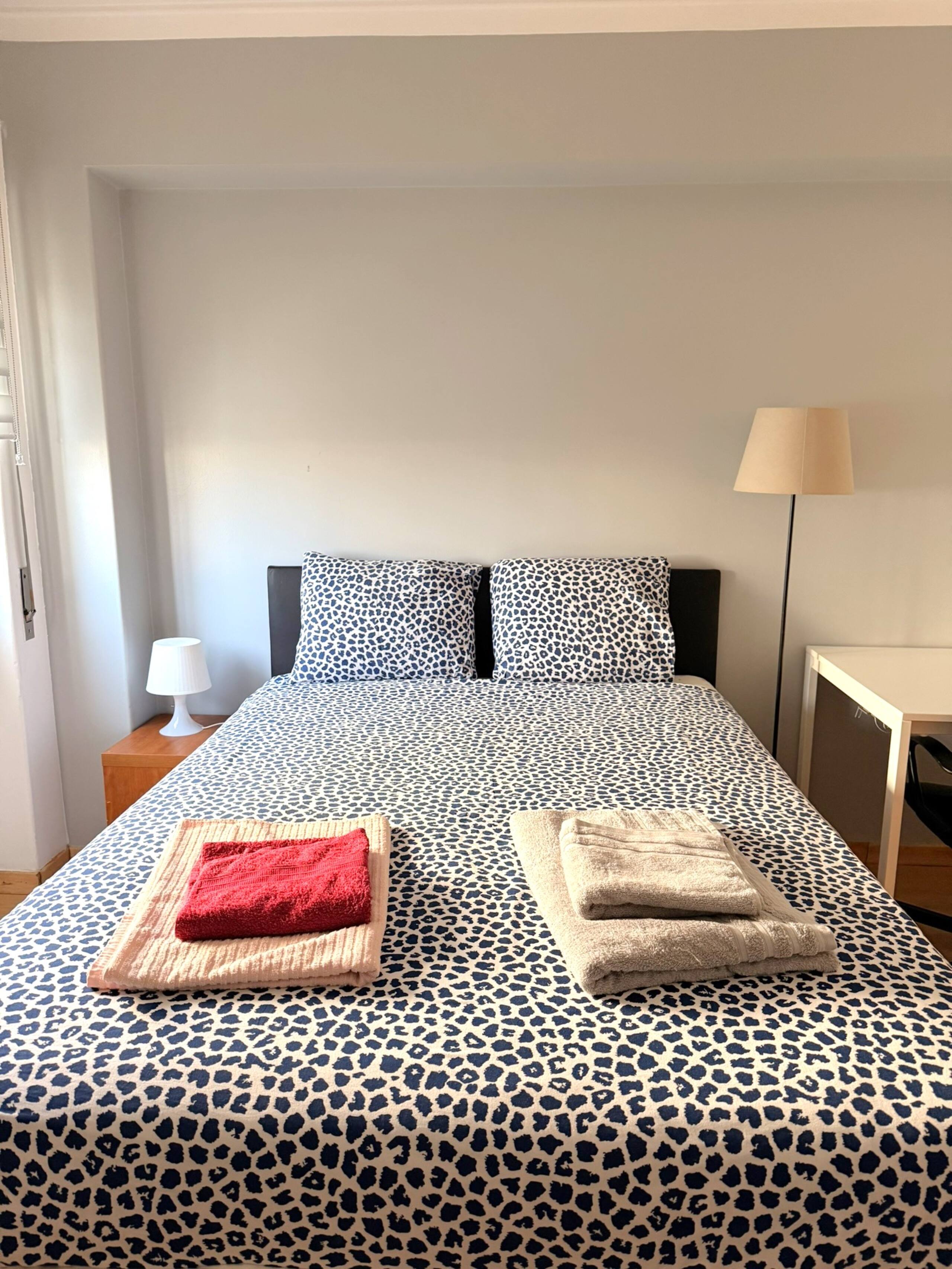 Caparica Lisbon Apartment - 1 min Beach 16