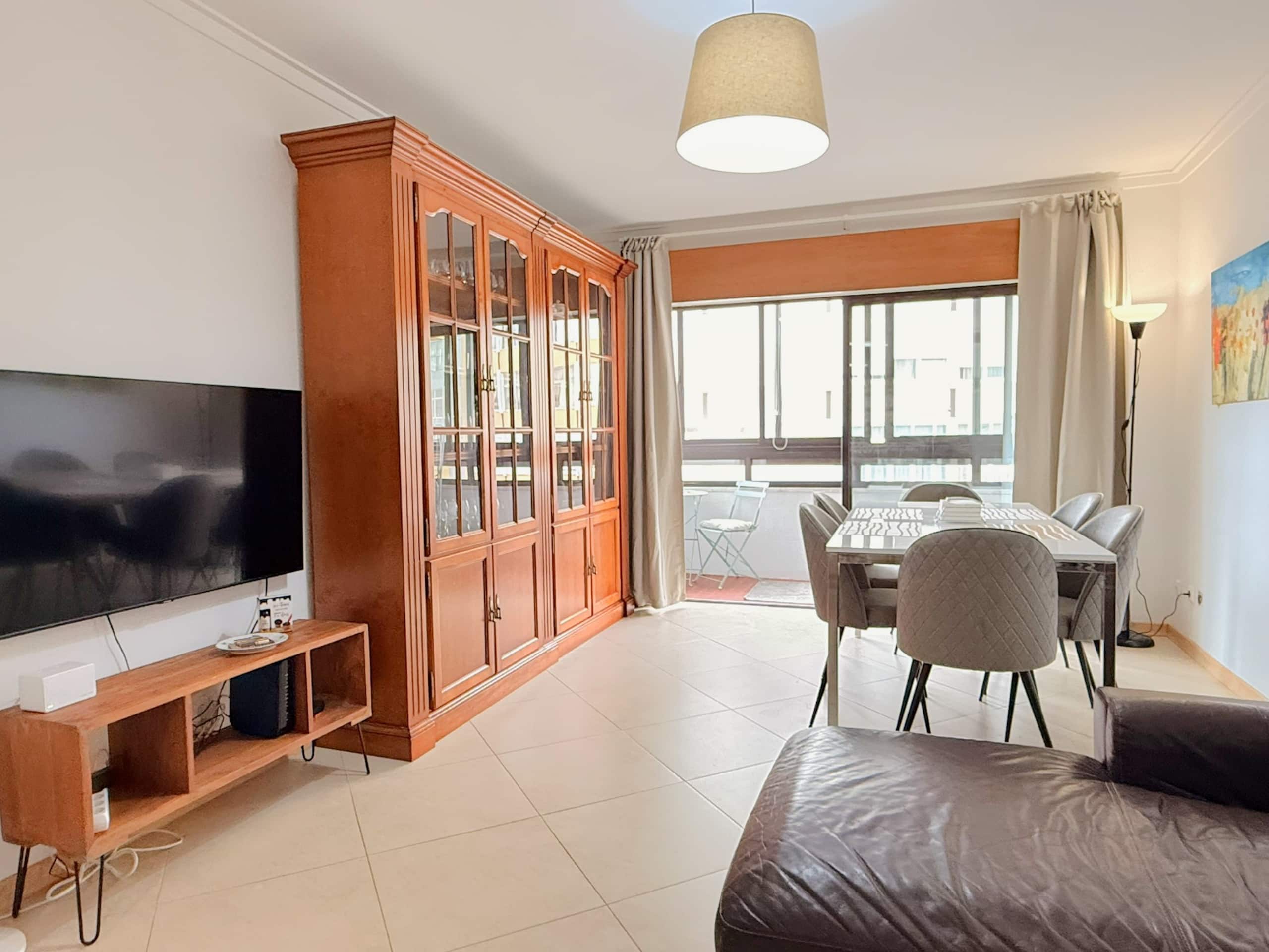 Caparica Lisbon Apartment - 1 min Beach