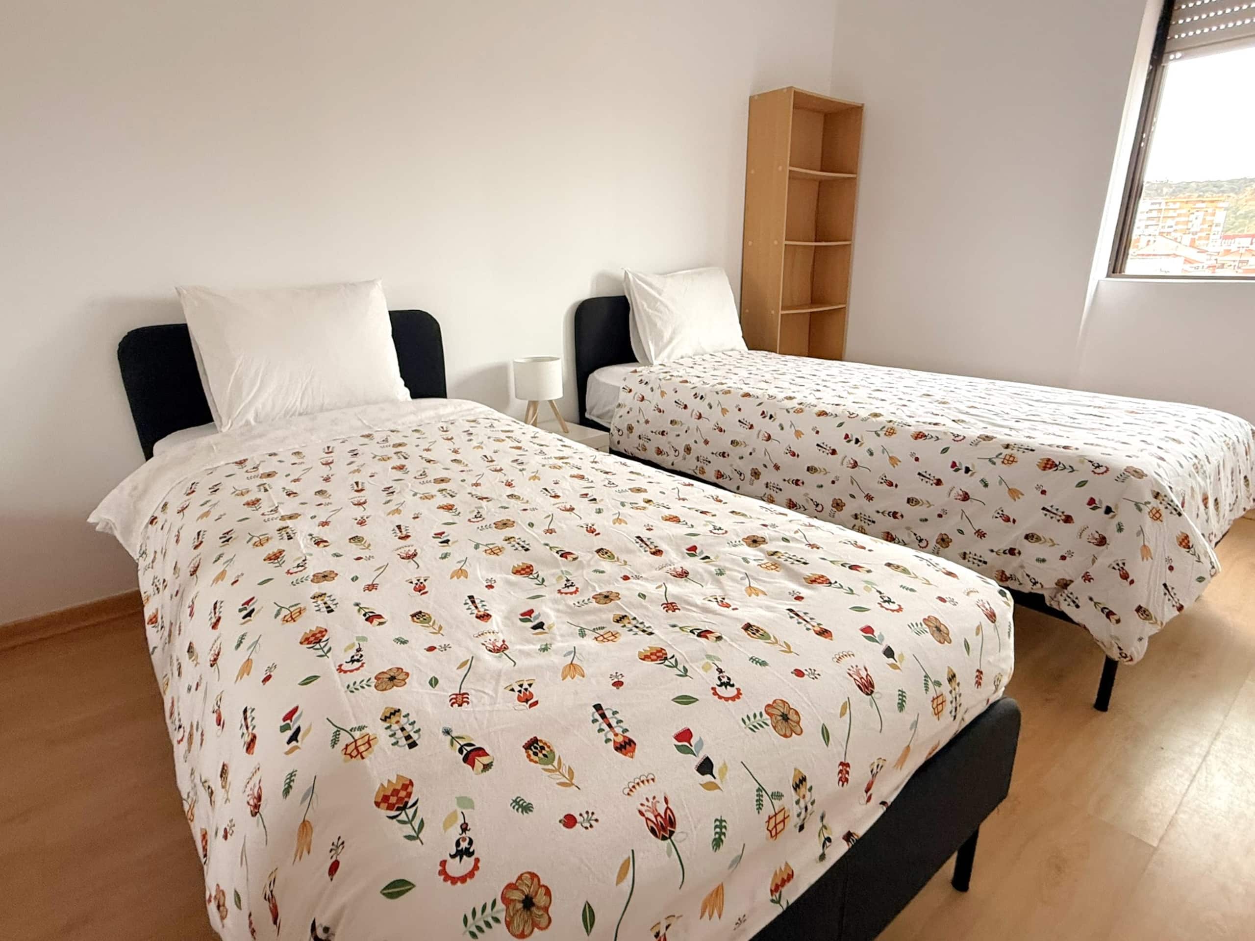 Caparica Lisbon Apartment - 1 min Beach 18