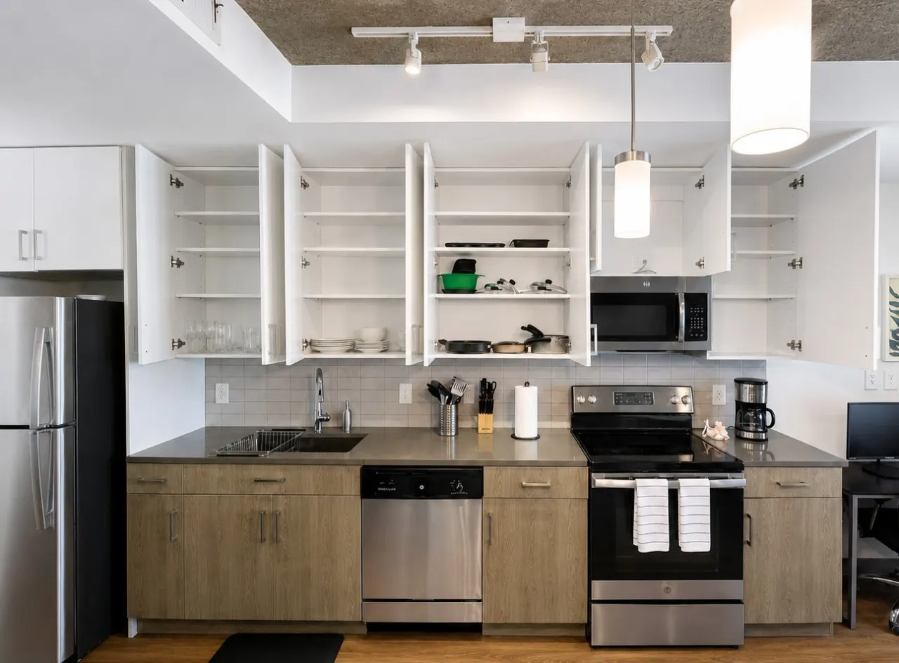 Chic 2BR Near UAB & Dining 86 20