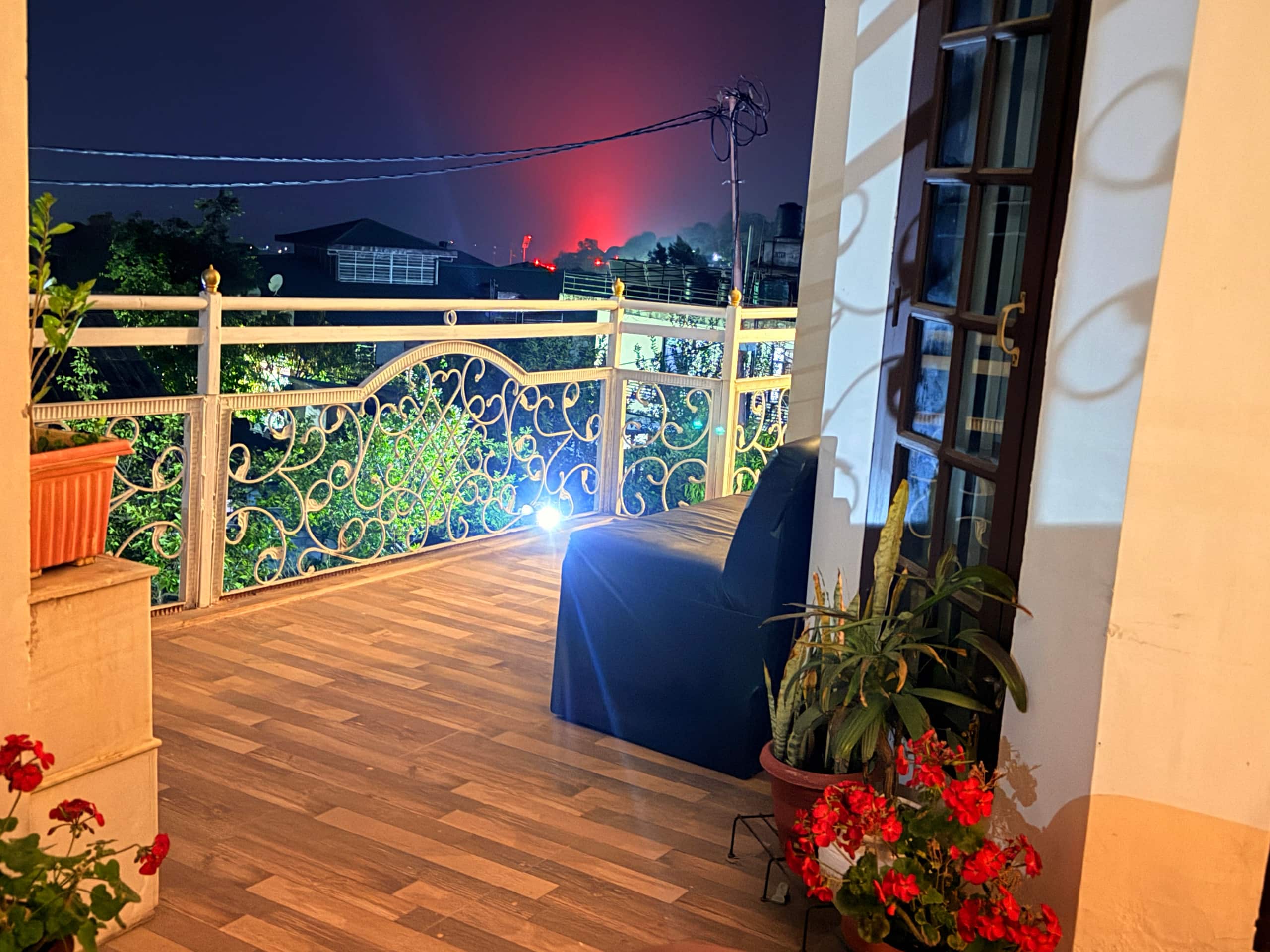 Frogs Bnb Aviator's Bungalow 32