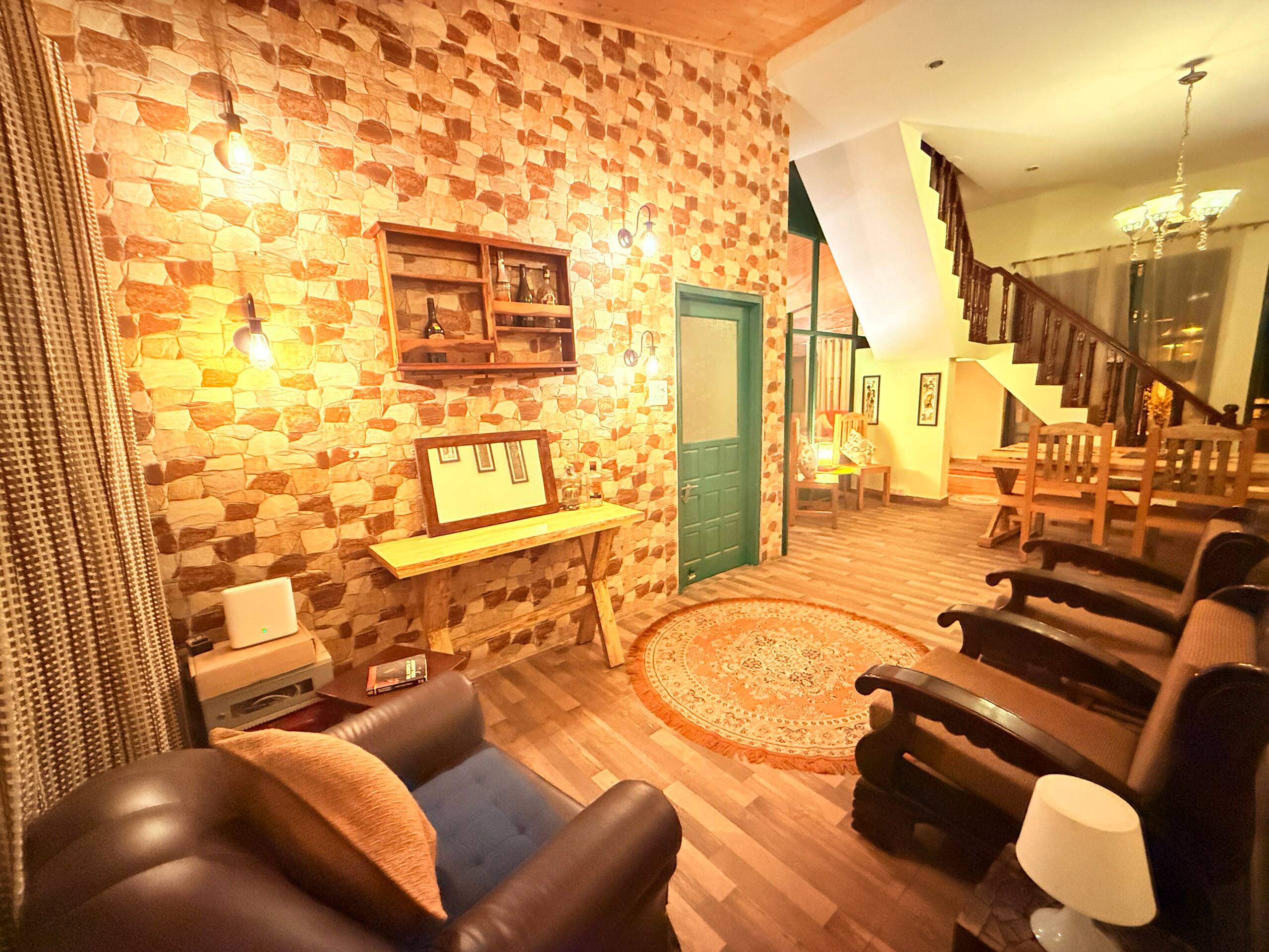 Frogs Bnb Aviator's Bungalow 10