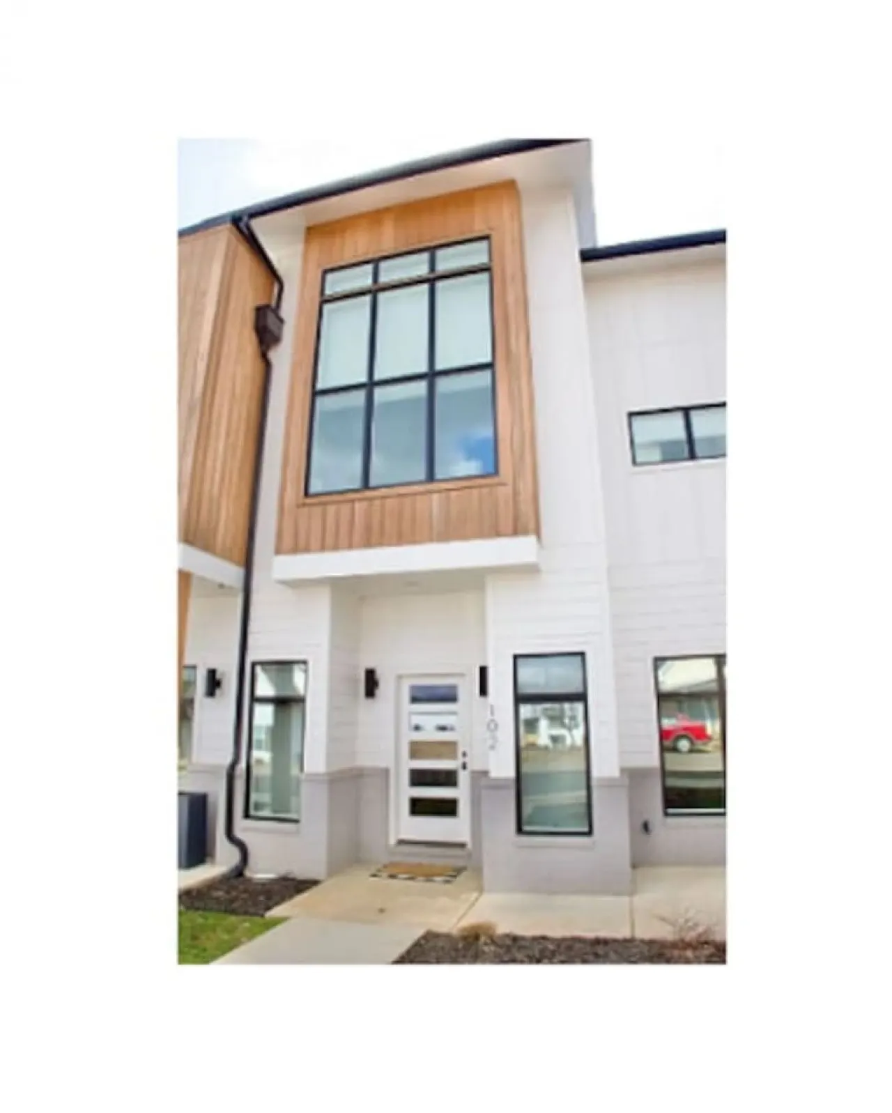 SoKno Townhome ~ Walk to Food & Drink + Riverfront
