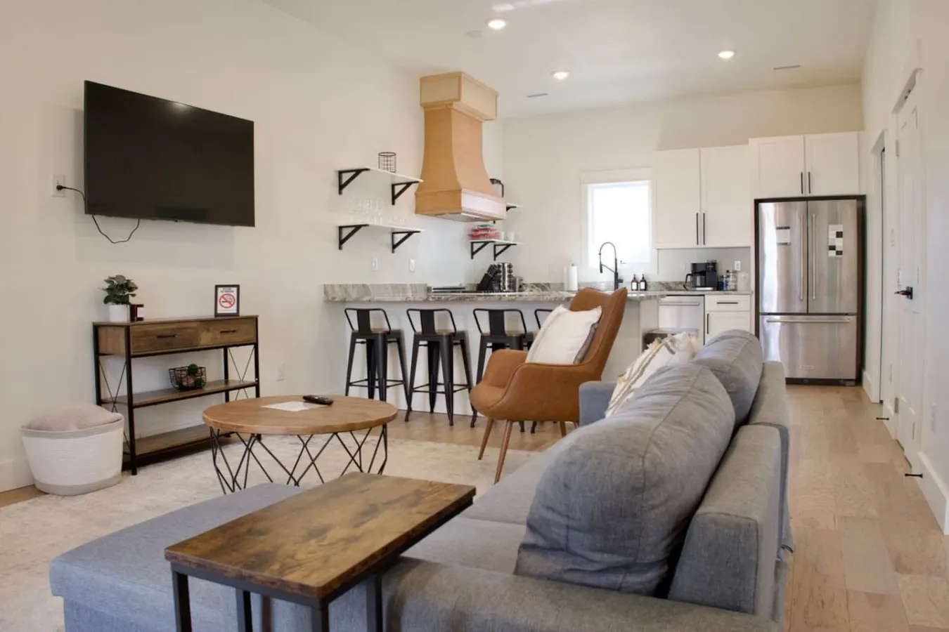 SoKno Townhome ~ Walk to Food & Drink + Riverfront 12