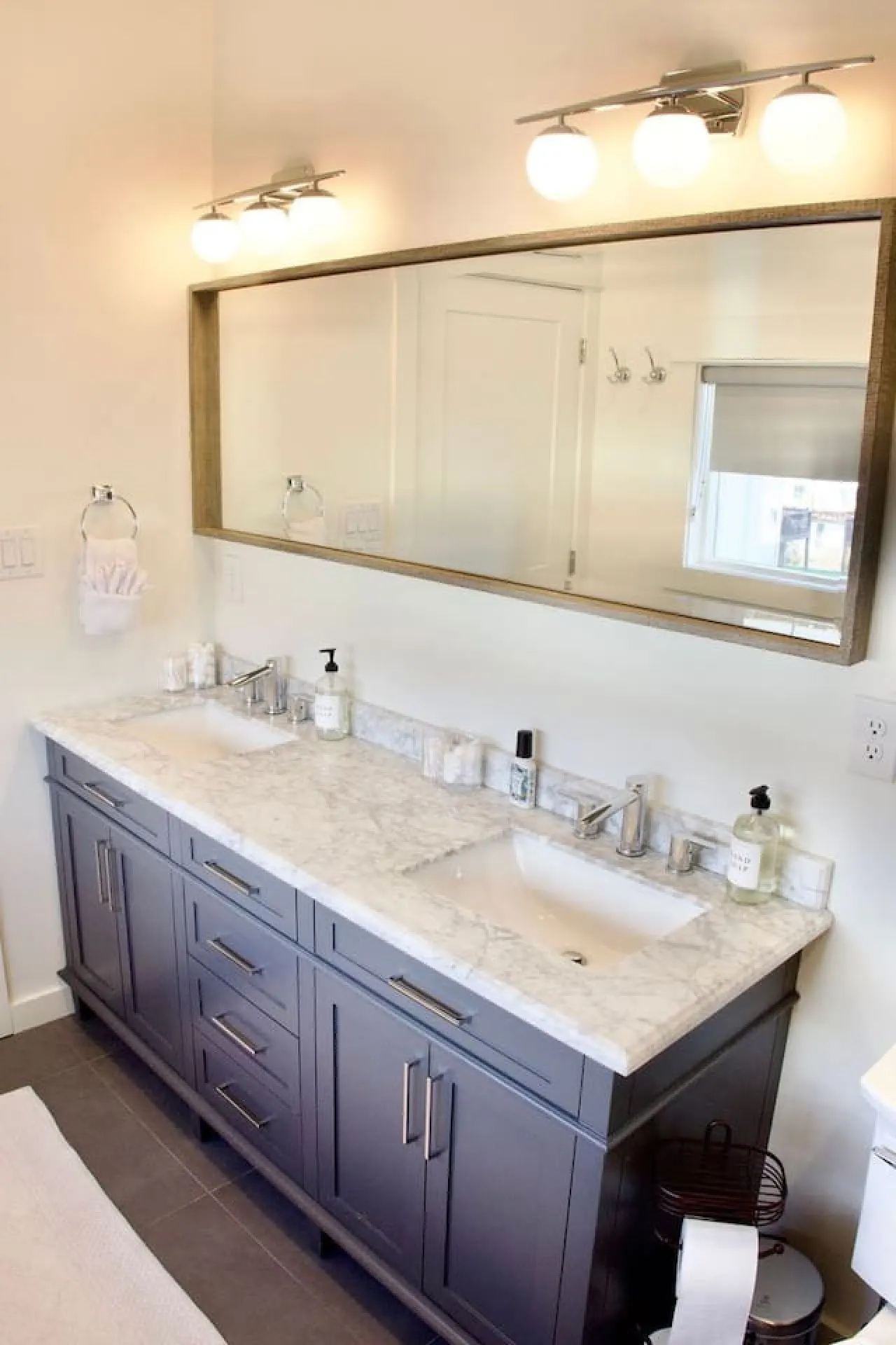 SoKno Townhome ~ Walk to Food & Drink + Riverfront — photo 4