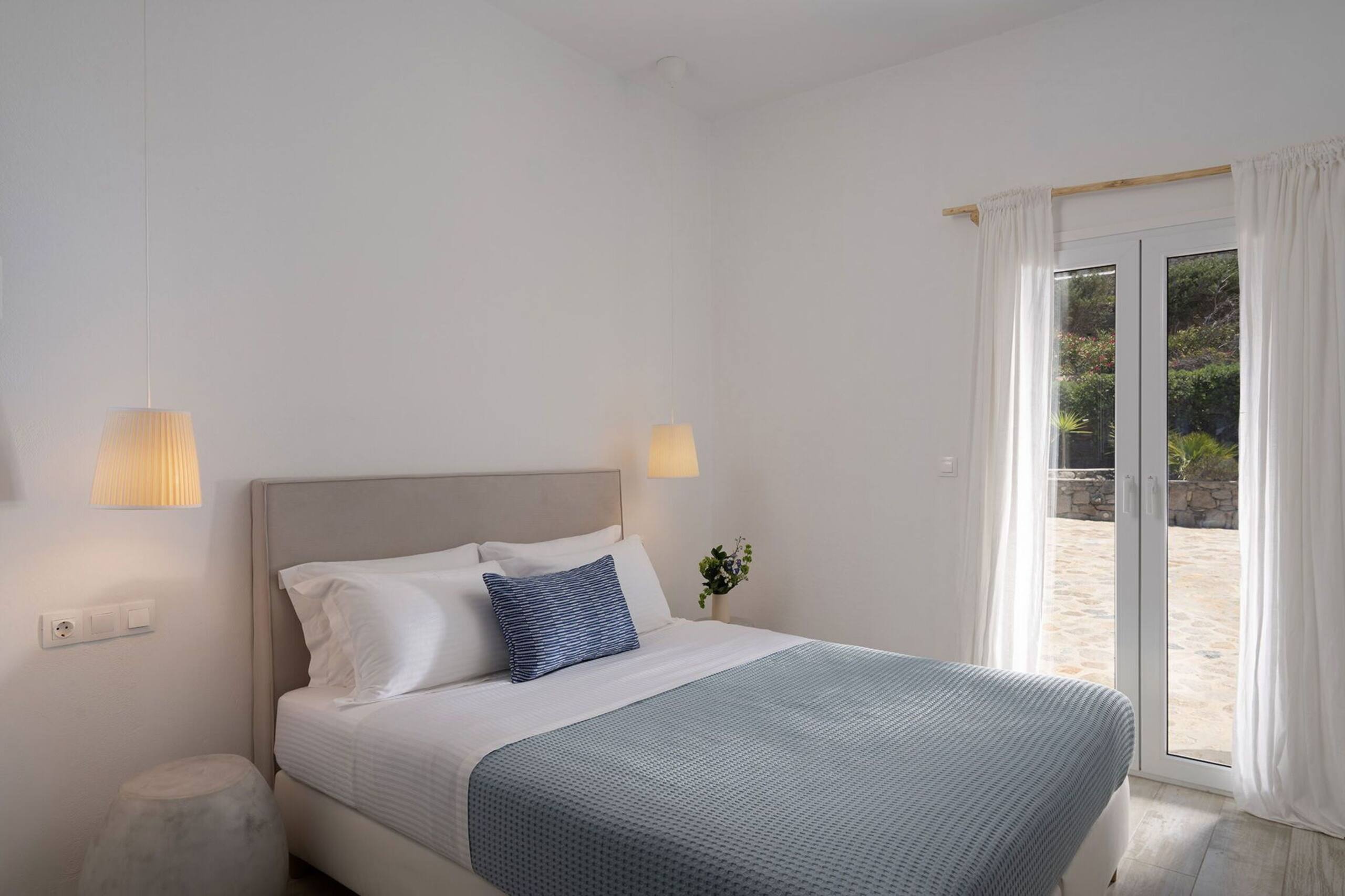 Villa Ioan with pool - My Rental Homes 25