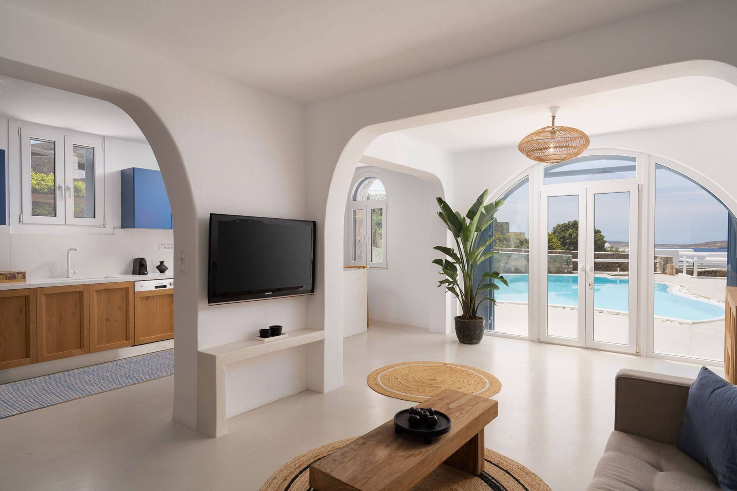 Villa Ioan with pool - My Rental Homes 11