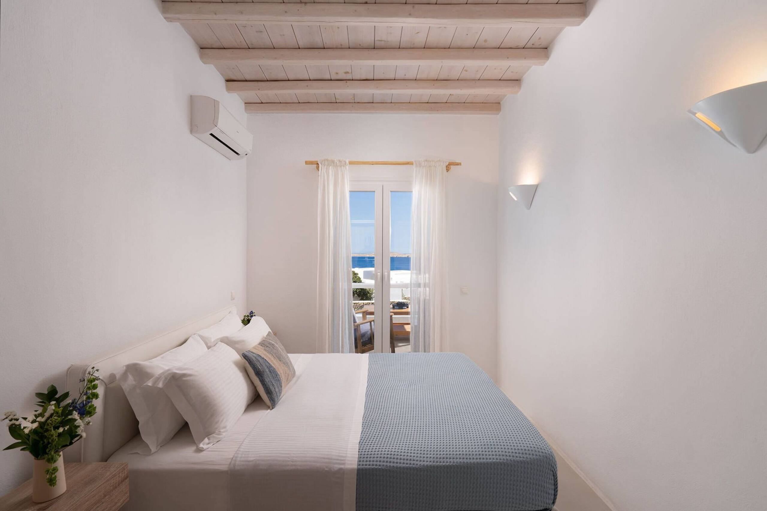 Villa Ioan with pool - My Rental Homes 20