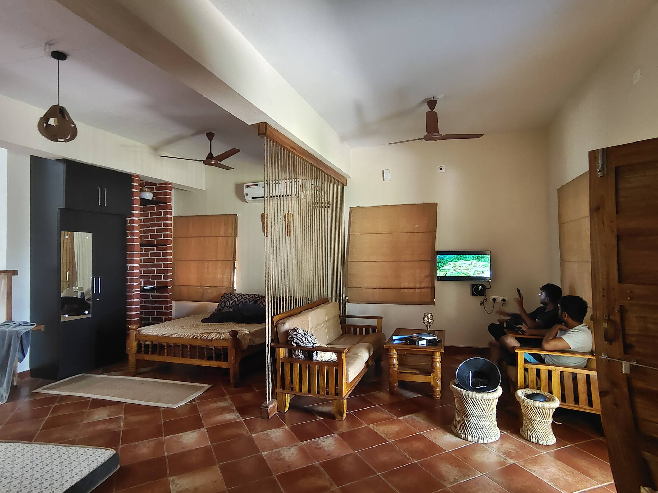 Cozinn B214 – Studio room | Family Stay for 6 12