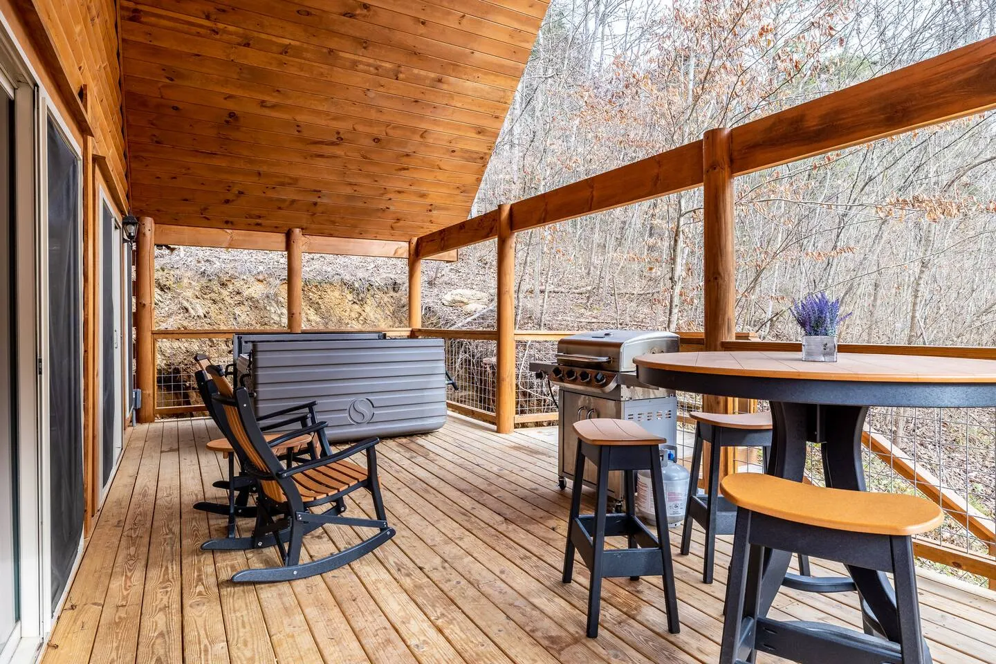 Kids Only Fun Floor + Indoor Pool Near Dollywood 17