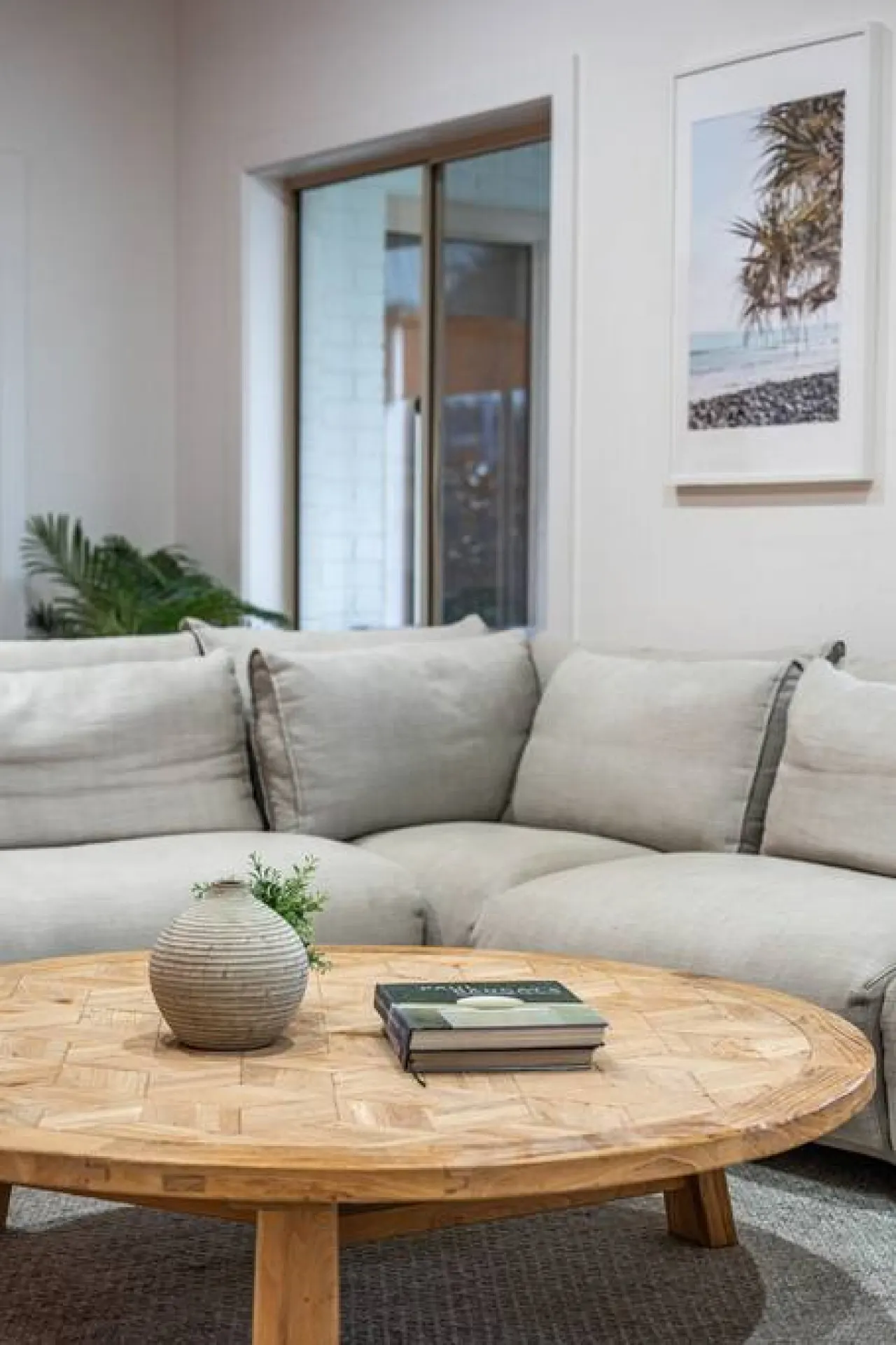 Seaside on Swan—Family Beachside Escape with Pool 18