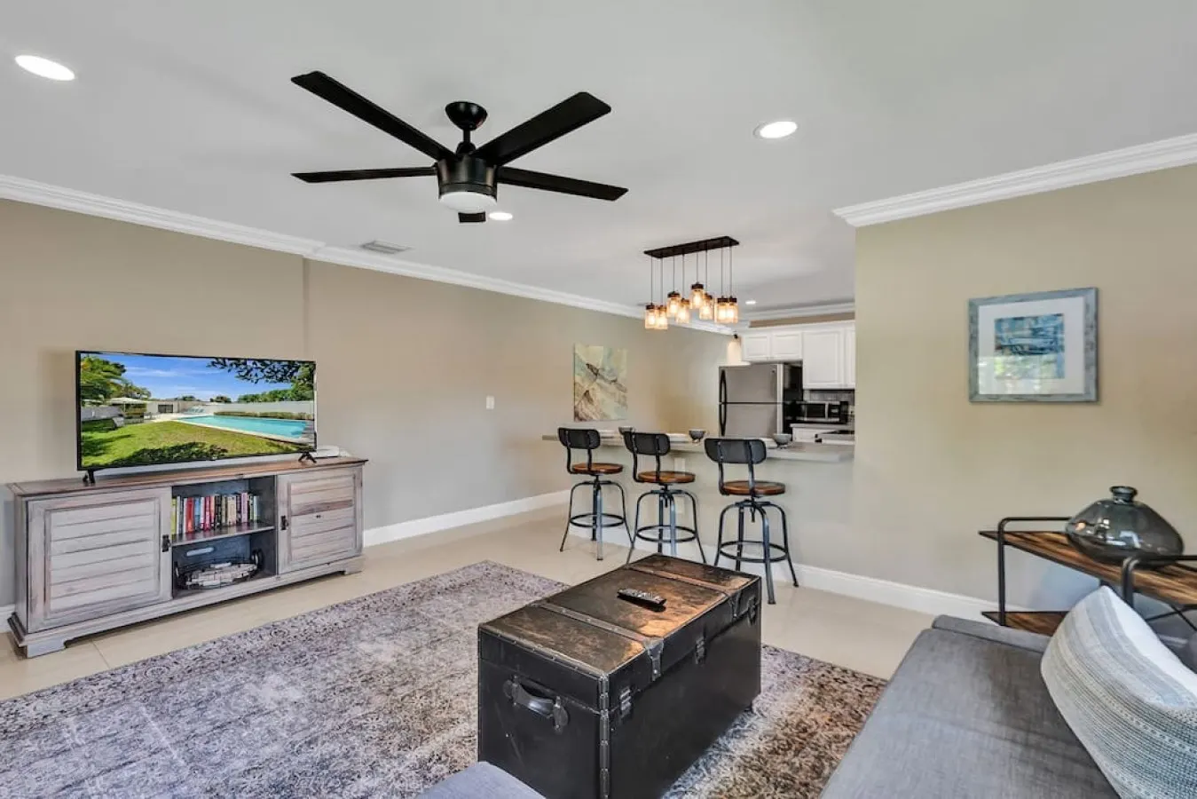 Monthly - 1210 Duplex - Romantic Retreat 7
