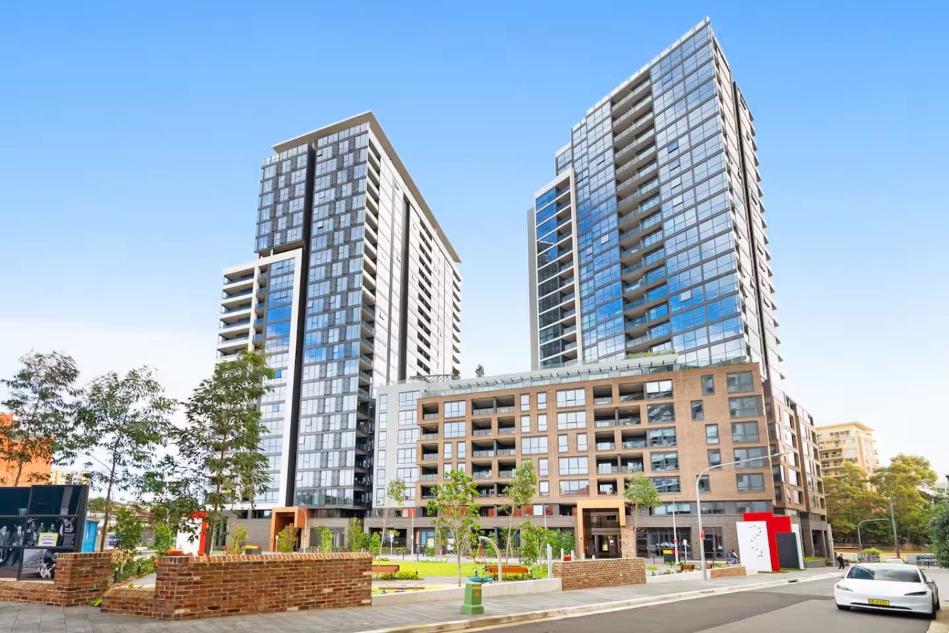 The Urban Nest | Rooftop, Gym & Free Parking — photo 4
