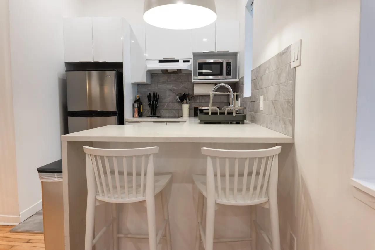 #2 - Studio/Plateau/St-Denis/SelfCheck-In/AC/TV 12