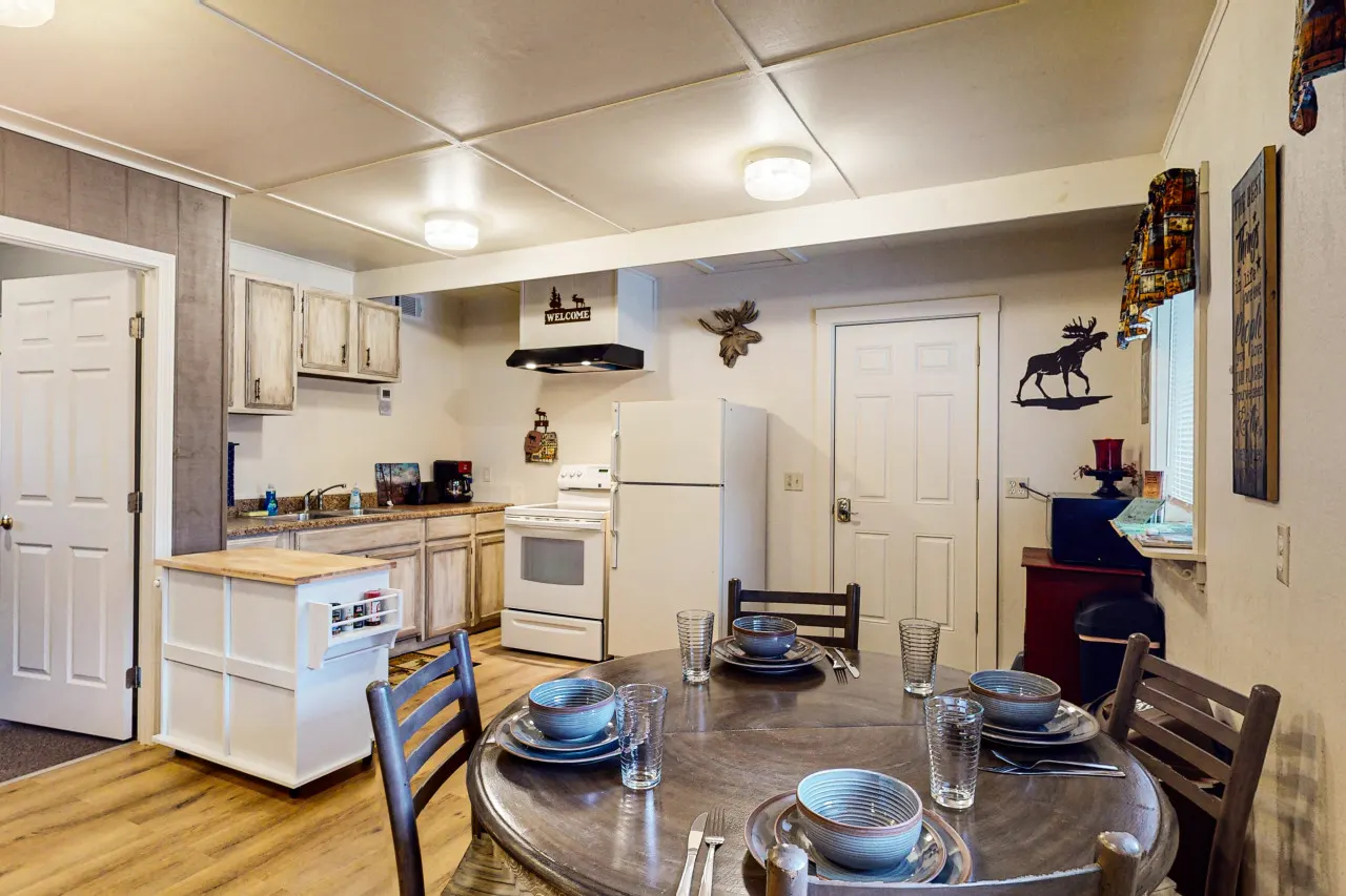 Moose Hollow Apartment 3