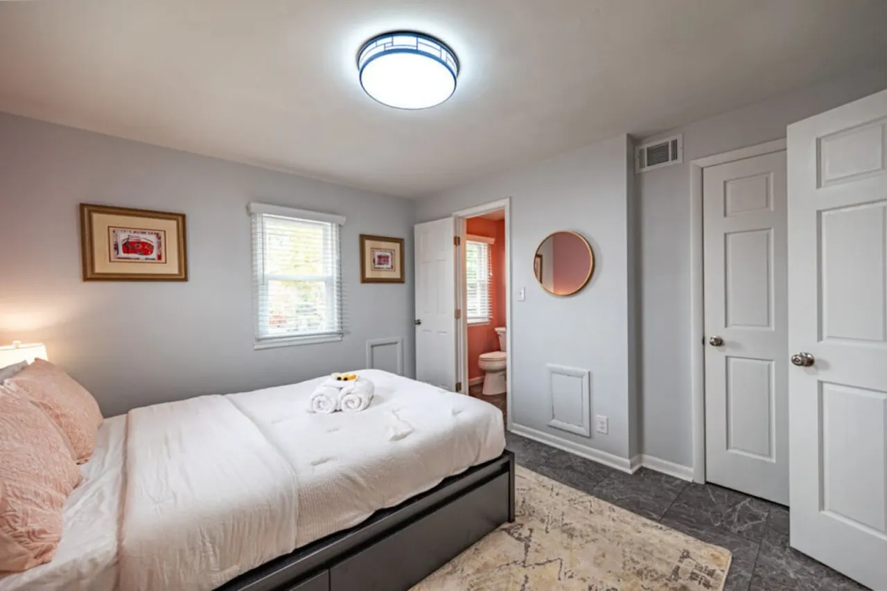 Clintonville Cozy Haven! Near Parks, Shops & OSU! 9