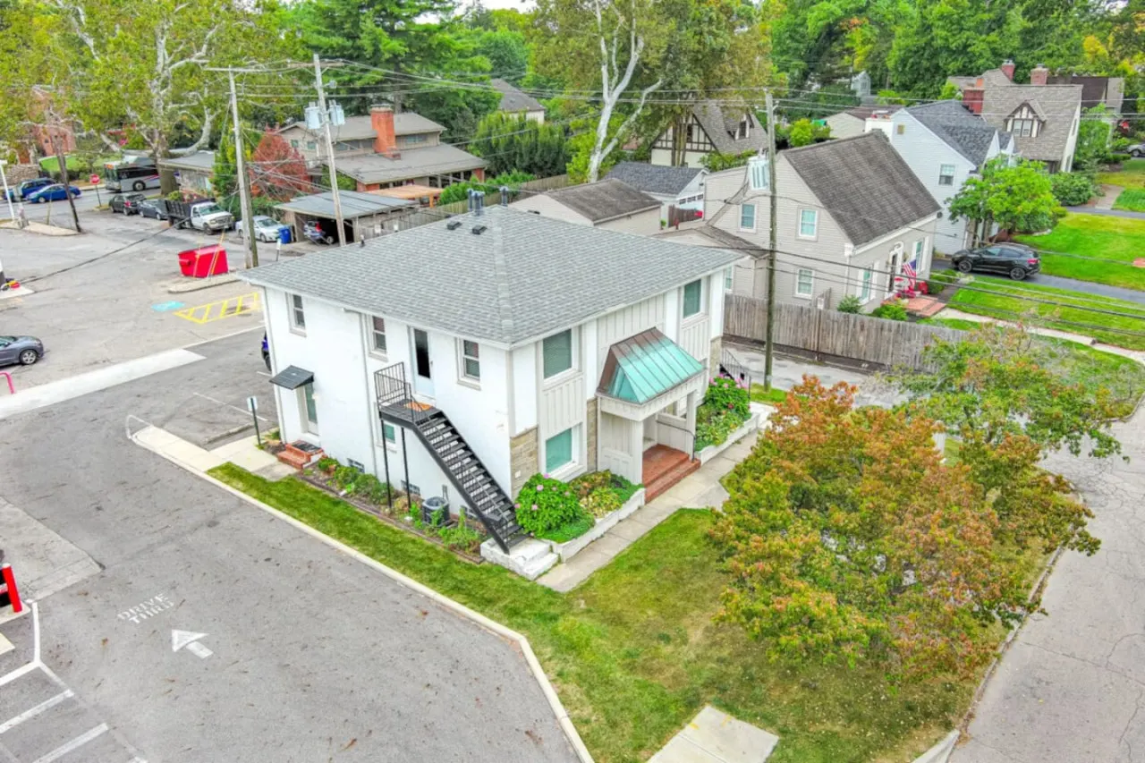Clintonville Cozy Haven! Near Parks, Shops & OSU! 8