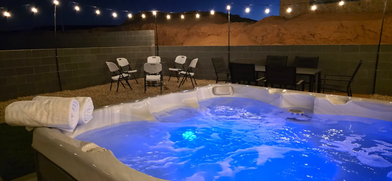 Hot Tub, Kayaks, Game Room, Boat Parking, Fire Pit, King, WD 1