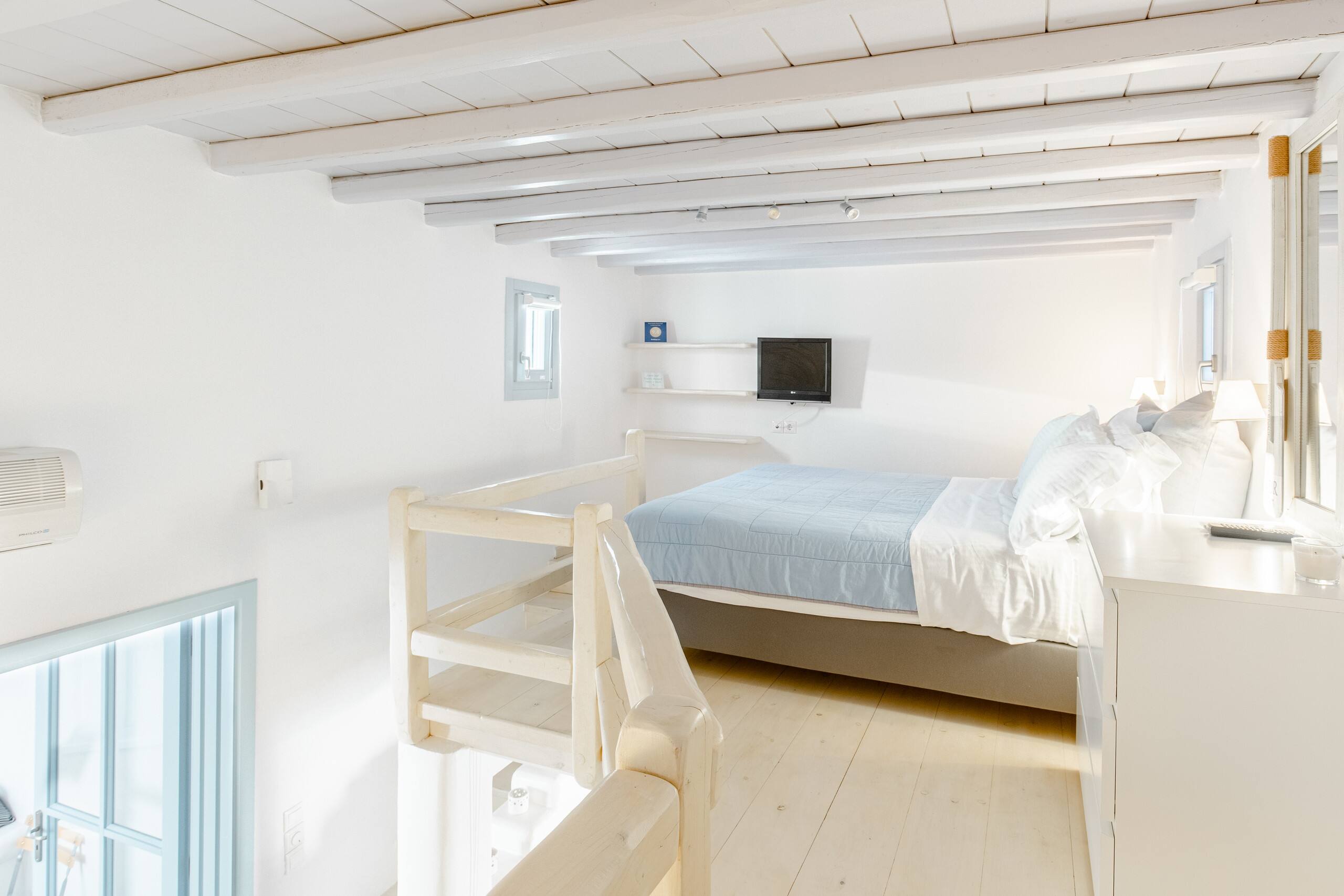 Ivi Mykonean Suite (1 Min. to Ornos Beach) 24