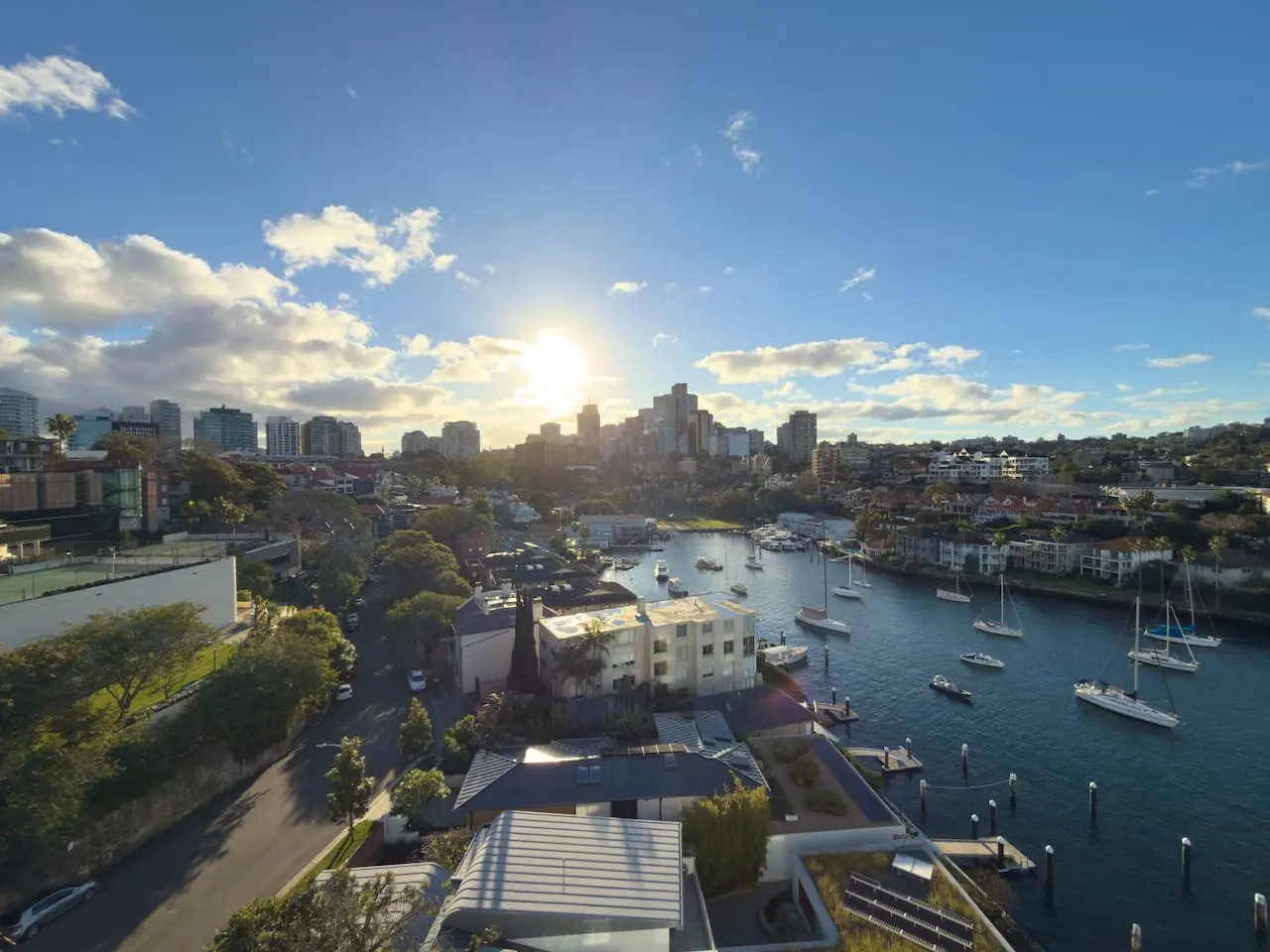 Stunning Harbour View Home in Kirribilli — photo 2