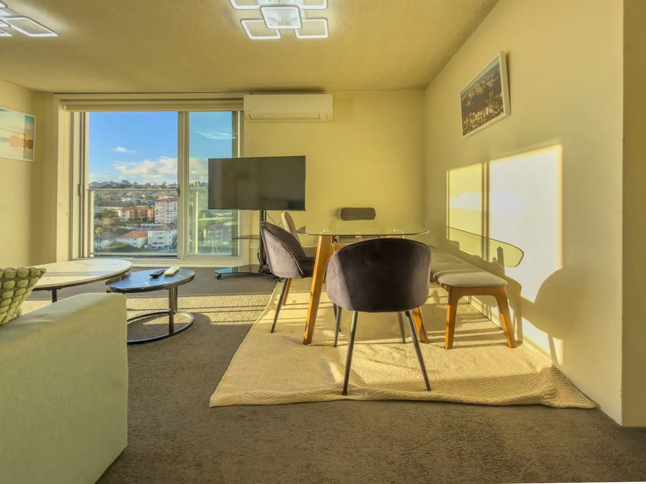 Stunning Harbour View Home in Kirribilli 12