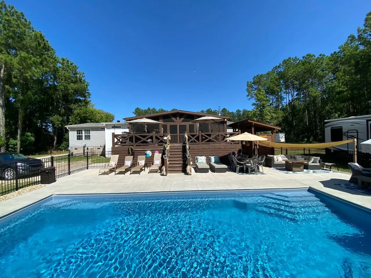 The Farmhouse at Ruby Anna Acres