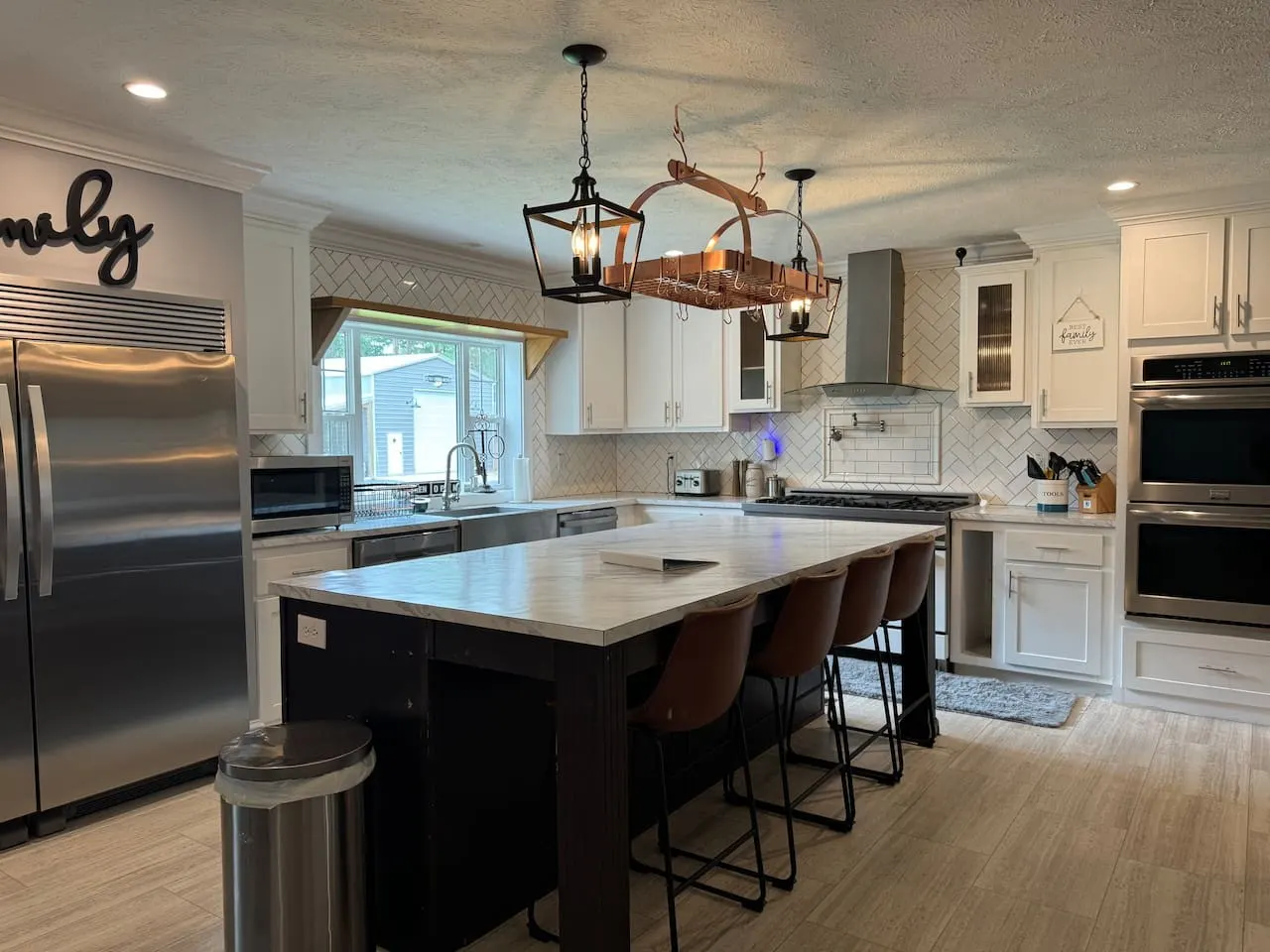 The Farmhouse at Ruby Anna Acres — photo 2