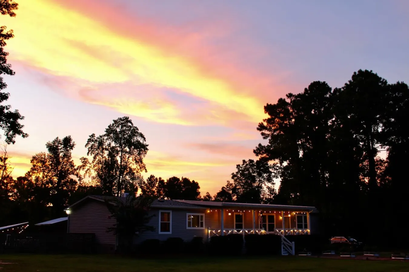 The Farmhouse at Ruby Anna Acres 6