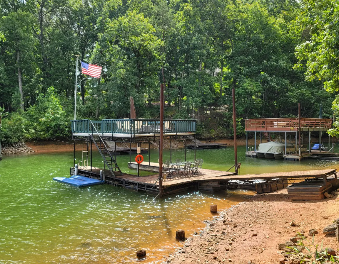 Serene Lake Lanier Retreat - Inquire about mid to long term Rentals - Perfect for Staycations and Family Getaways! 8