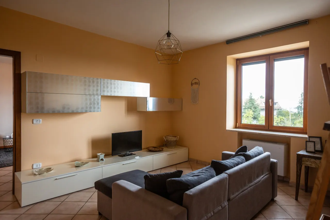 #914 Home - Irpinia — photo 2