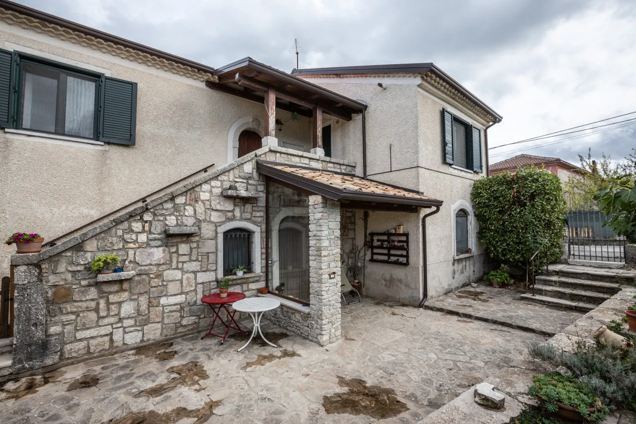#914 Home - Irpinia — photo 4