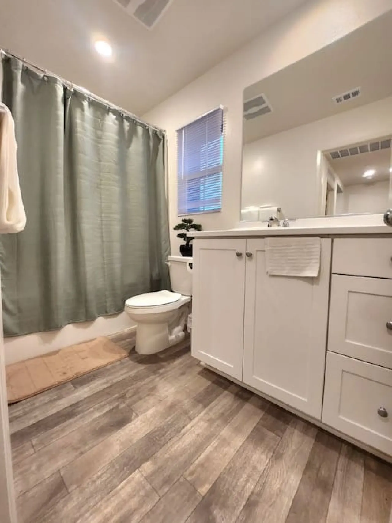 Coachella Getaway - Sleeps 12, Walk To Festivals 19