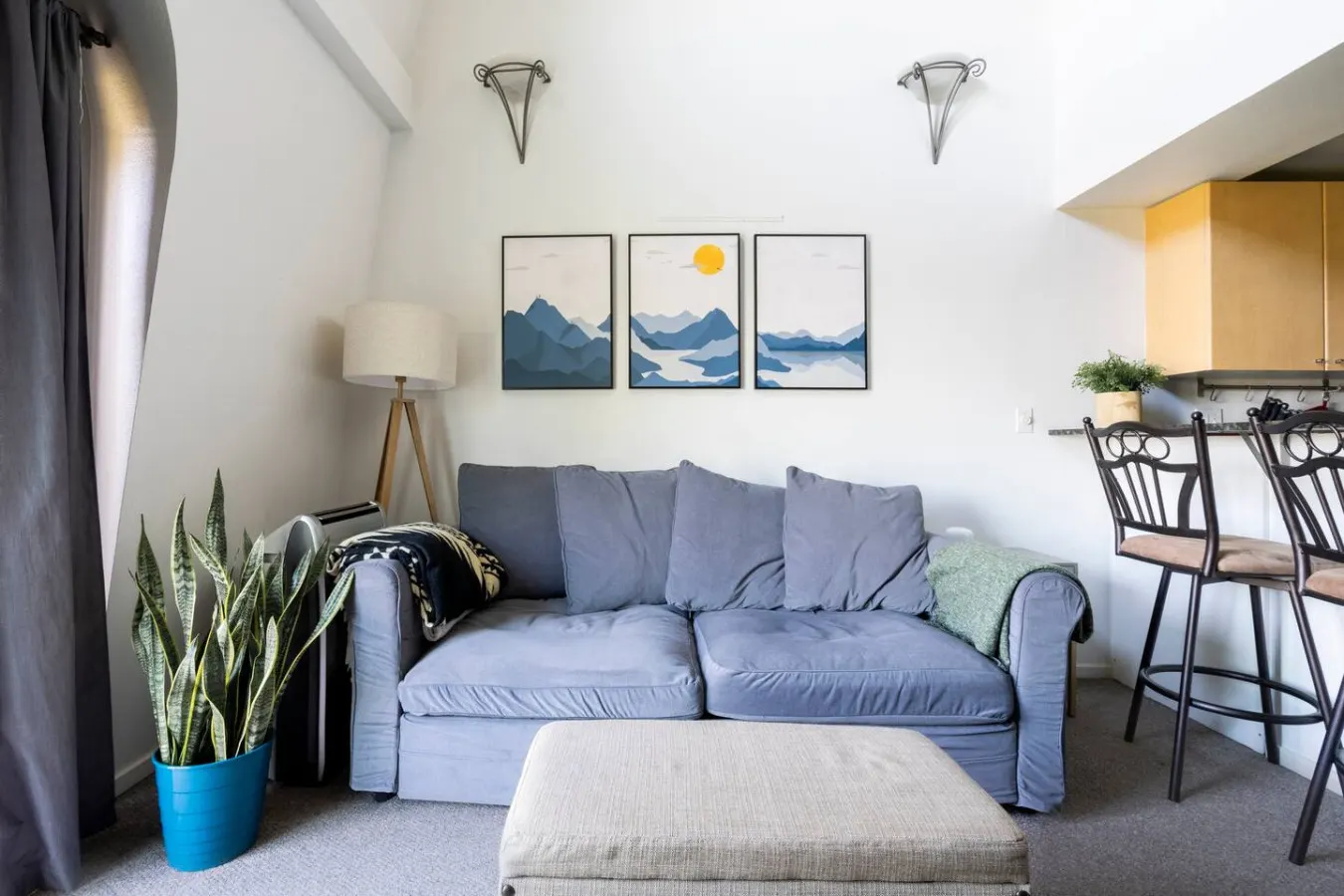 Gym&Rooftop Access! Downtown Loft Balcony+Parking 15