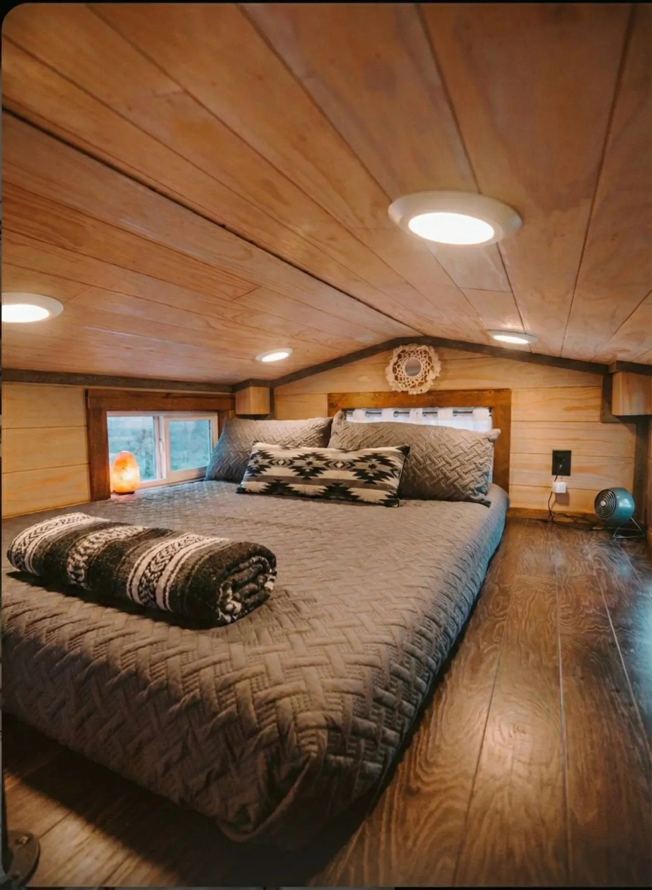 Love at Tiny Camp Resort Cottonwood 7