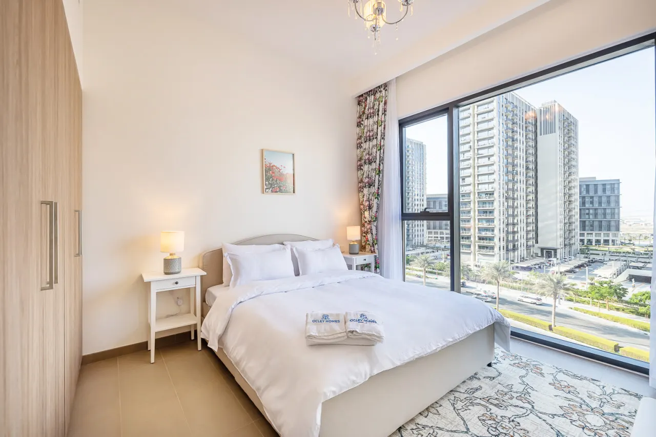 Stylish Home in Executive Residences 13