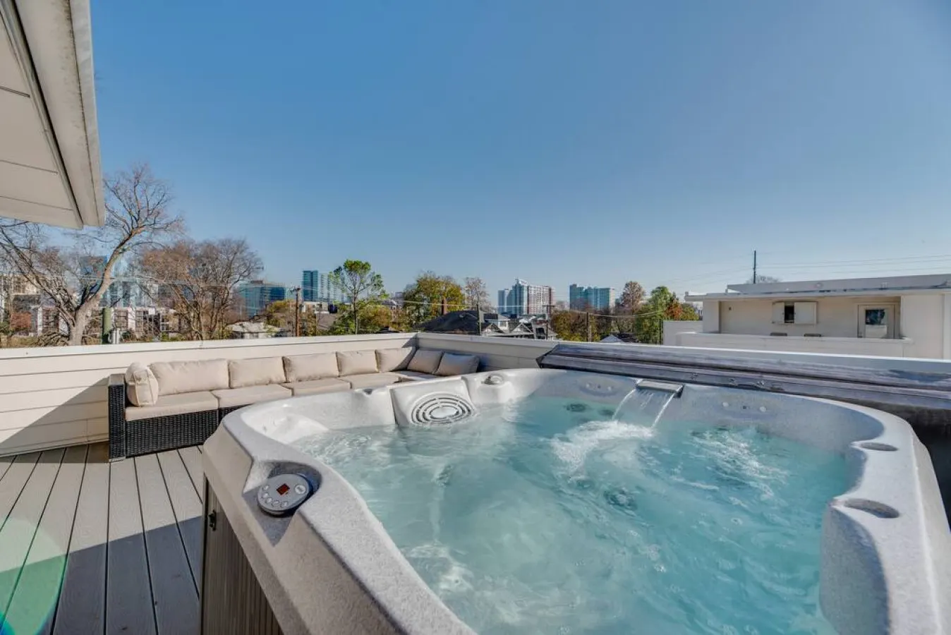 Dtown/Rooftop Hottub/Music Row/20ft ceiling/Gulch! 2