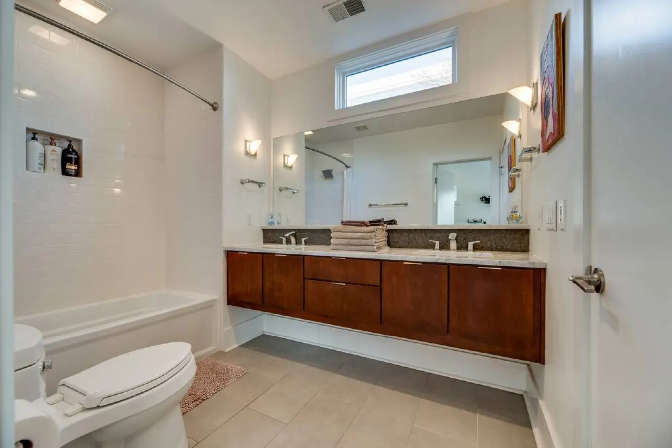 Dtown/Rooftop Hottub/Music Row/20ft ceiling/Gulch! 8