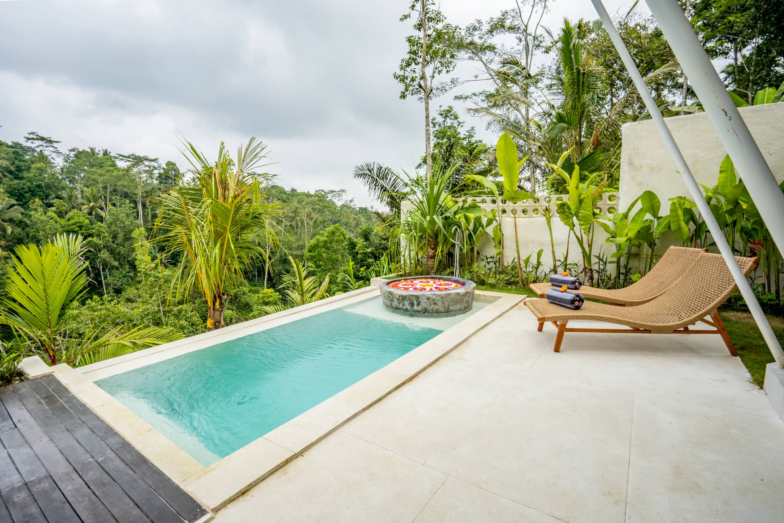 Wooden Villa with Infinity Pool and Jungle View #2 6