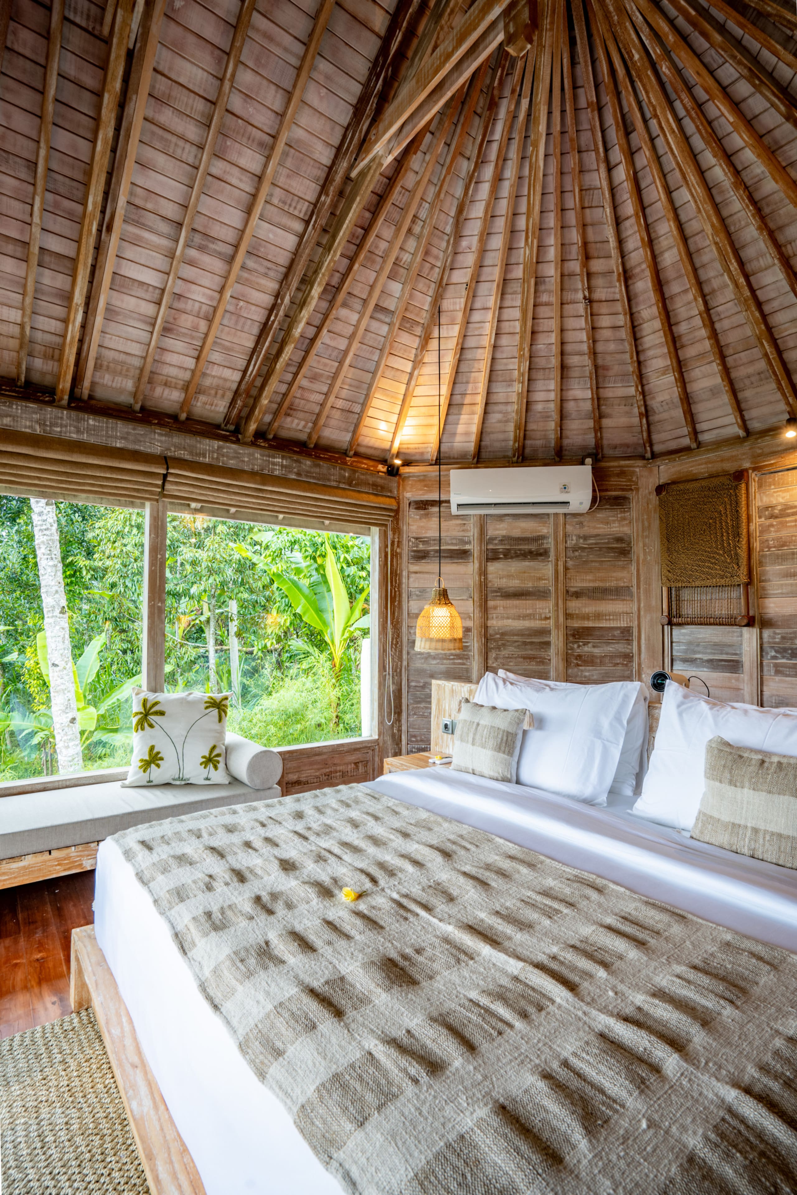 Wooden Villa with Infinity Pool and Jungle View #2 26