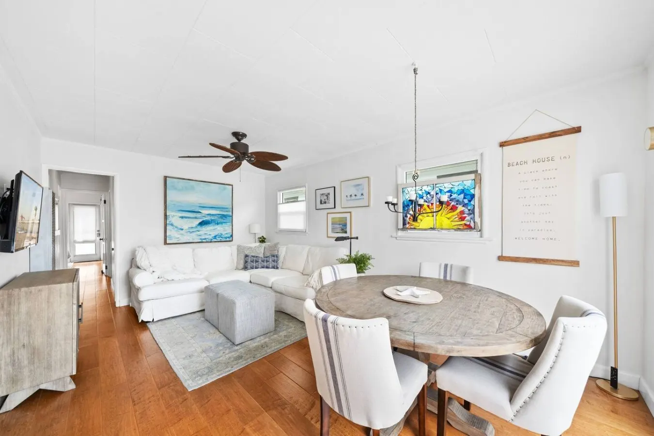 Cute 2BDRM/1BATH Beach Cottage Steps To The Sand — photo 5