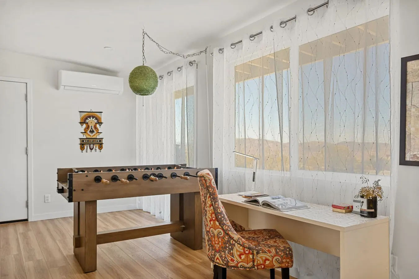 Bighorn Oasis Retreat: Hot Tub, Foosball & Firepit 13
