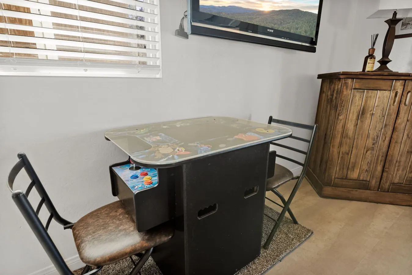 High Score Hideaway - Views of Bear MTN, Hot Tub 15