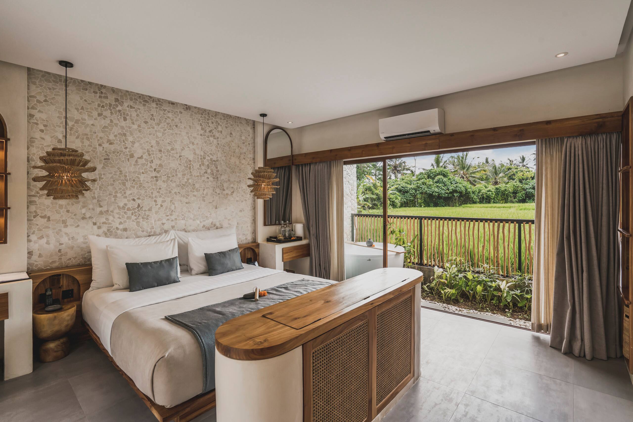 Royal Forest Room