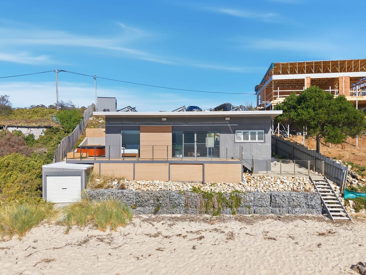 Beachfront Escape + Hot Tub 6