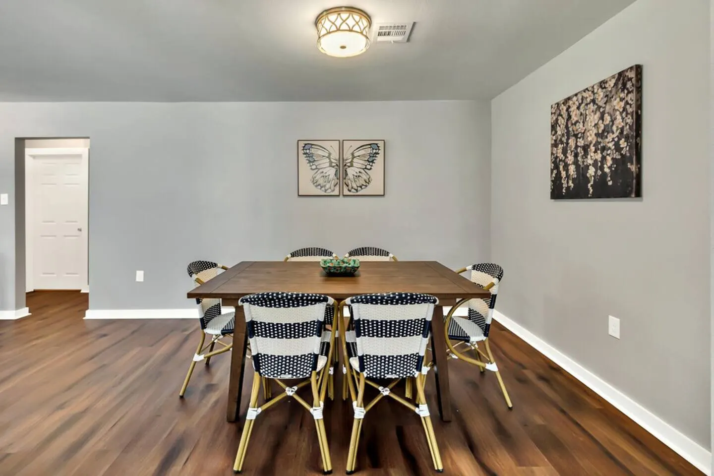 Sanger Suite NEW Midterm ready Baylor/Silos 19