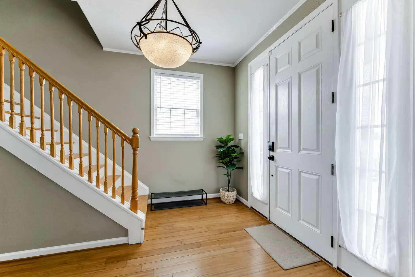 Ocean View 5BR Home Dogs Welcome + 30+ Nights 3
