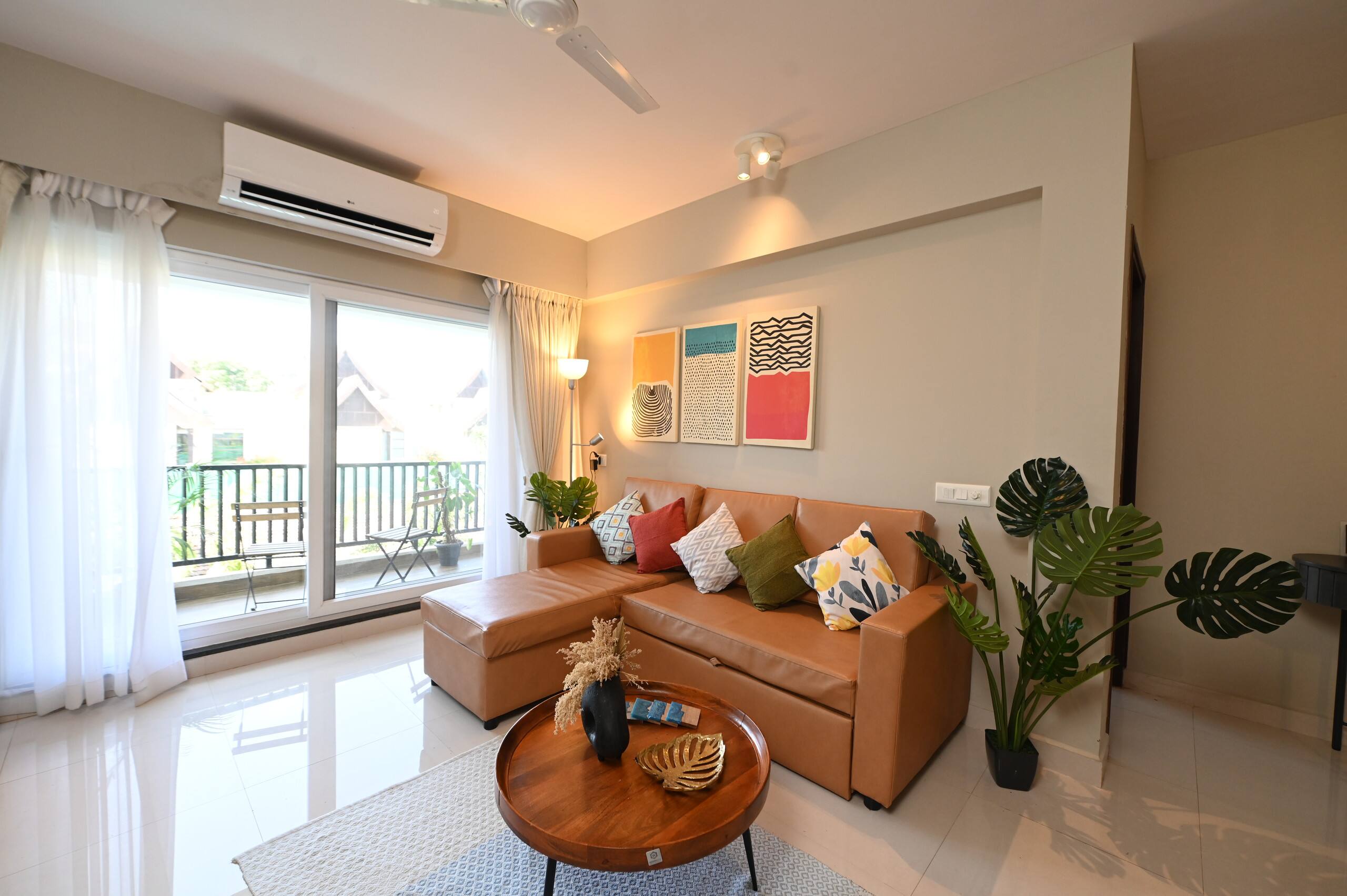 Ripples:Pool facing/RiverView/7 mins to the beach 10