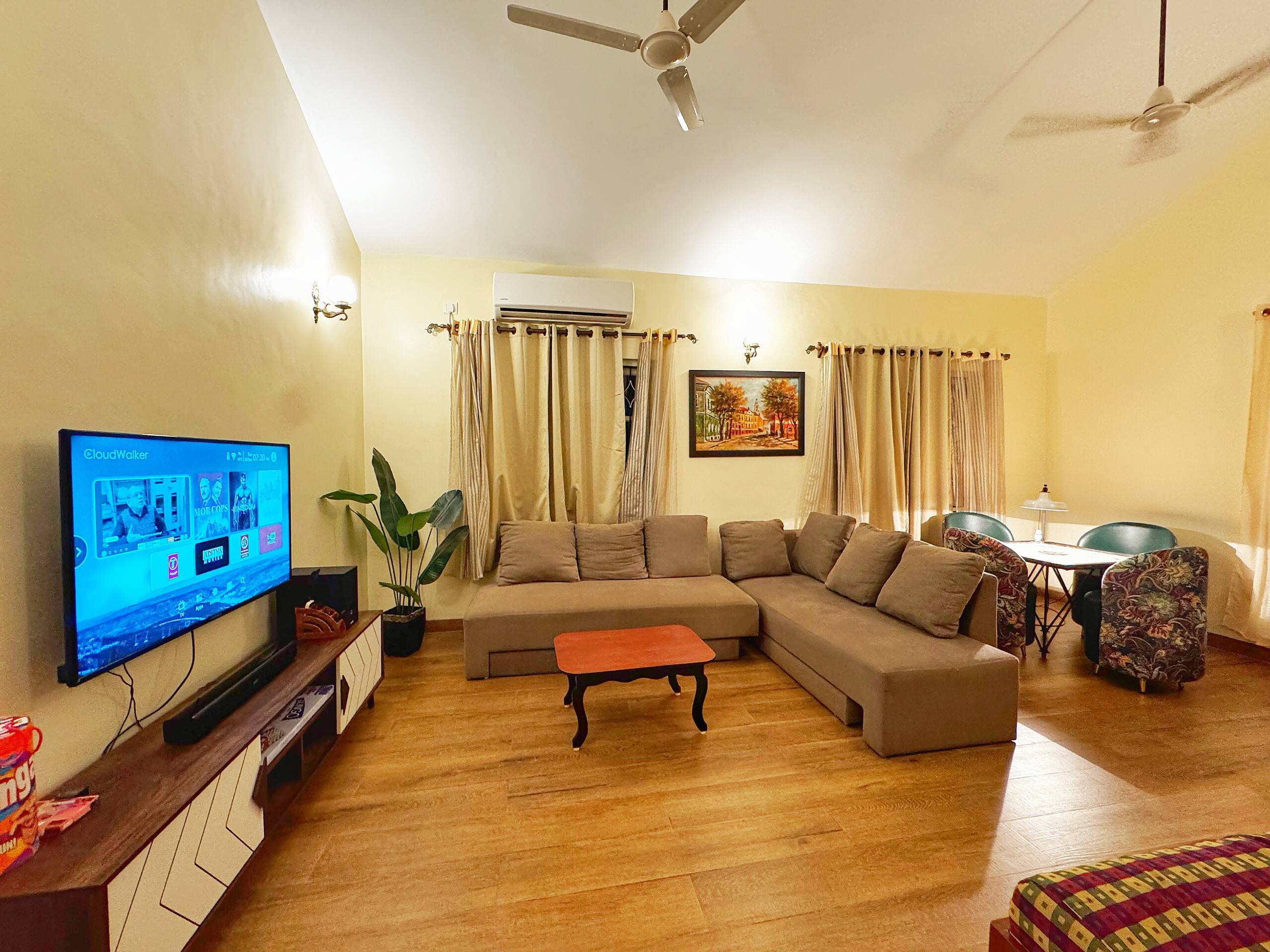 Coastal Paradise~ 3BHK w/Bbq, 3 mins from Beach 1